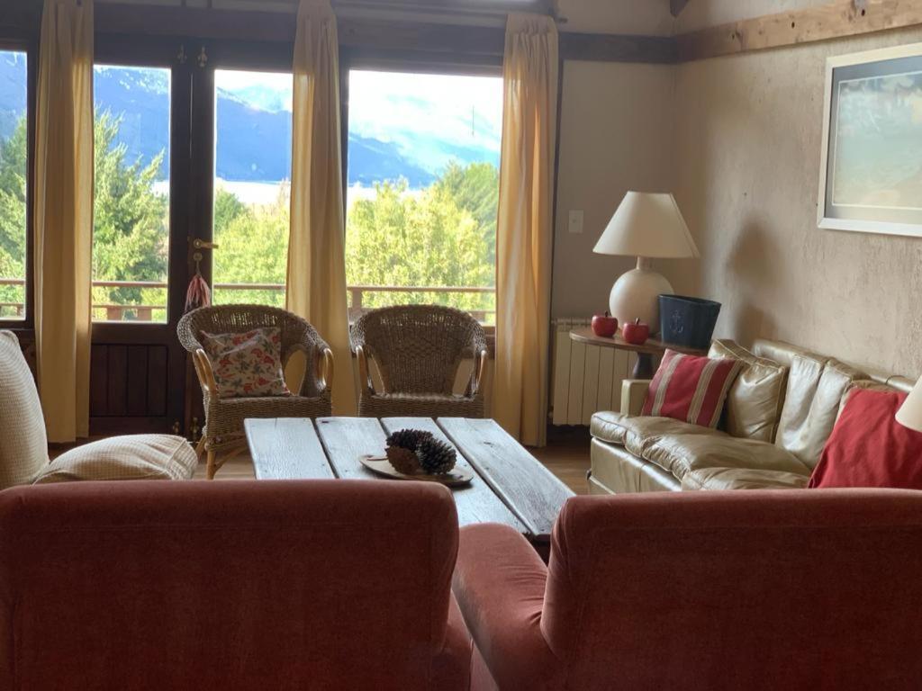Arelauquen Bungalows & Suites San Carlos de Bariloche Exterior photo