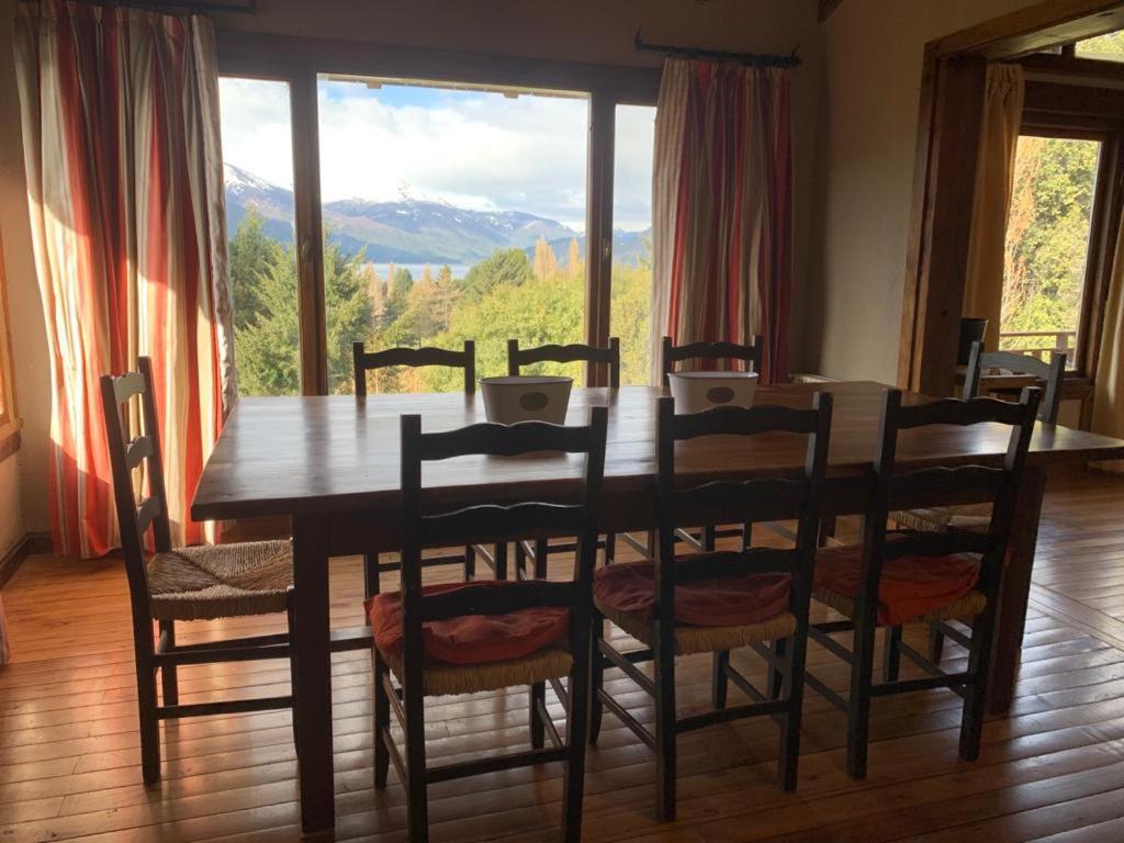 Arelauquen Bungalows & Suites San Carlos de Bariloche Exterior photo